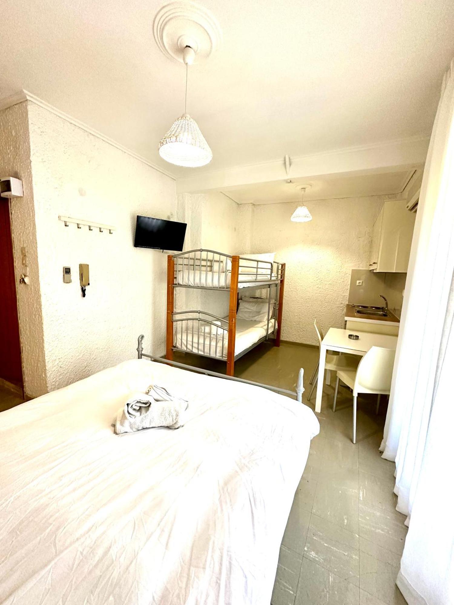 Katerina Apartments 네오스 피르고스 외부 사진