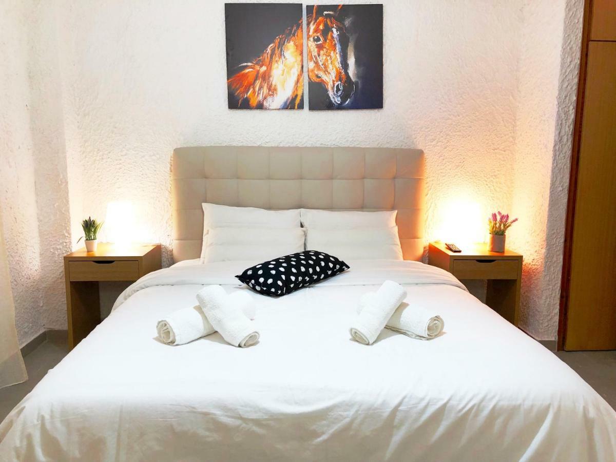 Katerina Apartments 네오스 피르고스 외부 사진