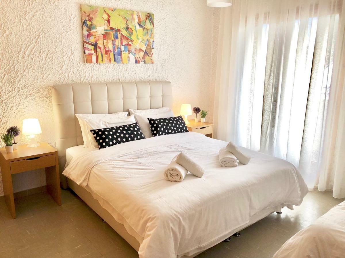 Katerina Apartments 네오스 피르고스 객실 사진
